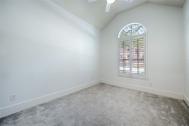 9718 Wolf Creek Drive, Irving, TX 75063