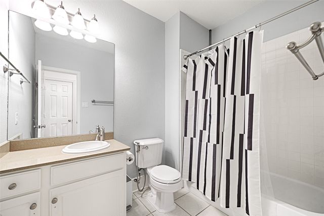 9718 Wolf Creek Drive, Irving, TX 75063