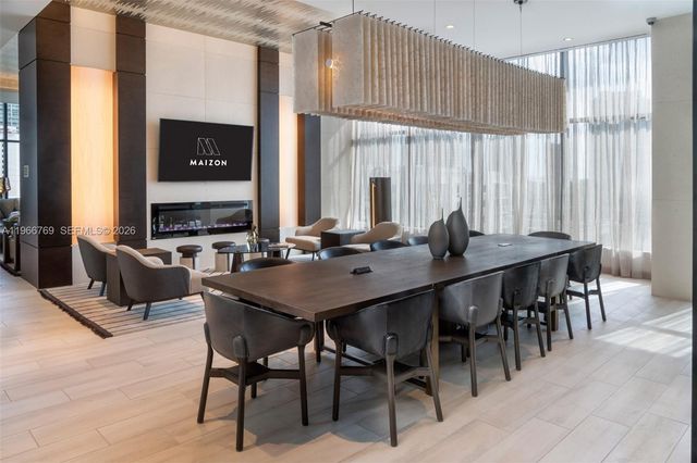 221 SW 12th St 203, Miami, FL 33130