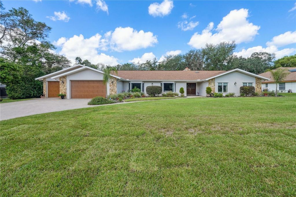 4603 LAKE IN THE WOODS DRIVE, Spring Hill, FL 34607