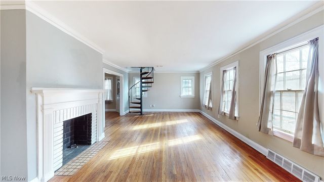 17615 Winslow Road, Shaker Heights, OH 44120