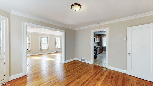 17615 Winslow Road, Shaker Heights, OH 44120