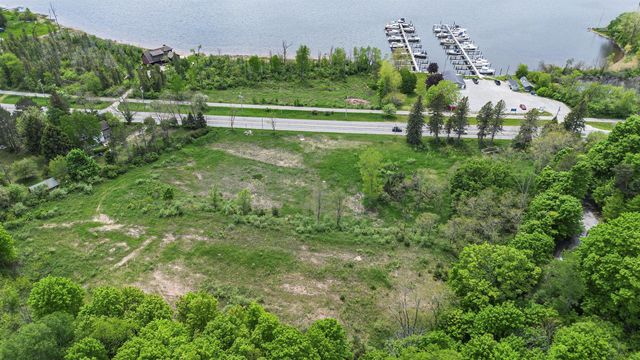 Unit 4B Lake Street, Frankfort, MI 49635