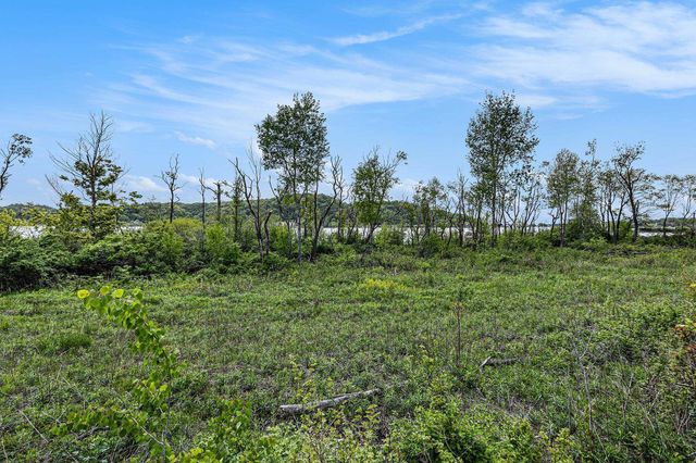 Unit 4B Lake Street, Frankfort, MI 49635