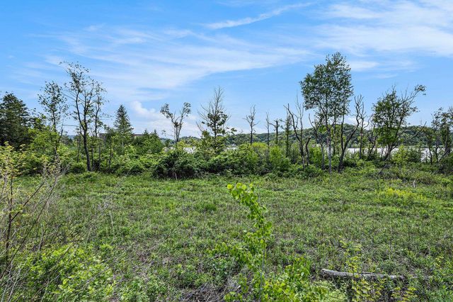 Unit 4B Lake Street, Frankfort, MI 49635