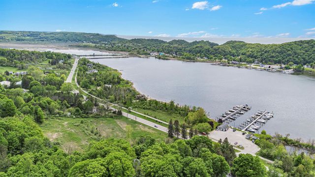 Unit 4B Lake Street, Frankfort, MI 49635