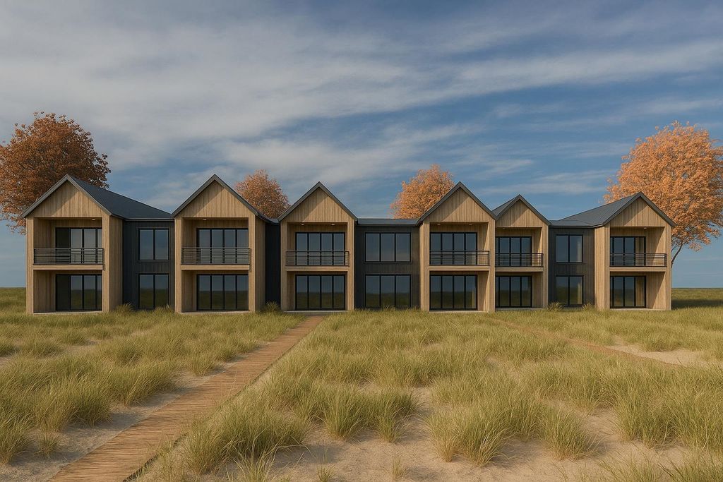 Unit 4B Lake Street, Frankfort, MI 49635