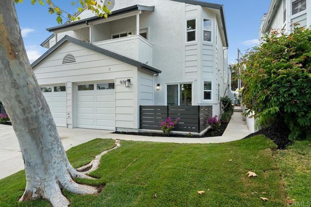 976 Sapphire Street, San Diego, CA 92109
