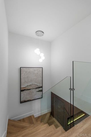 976 Sapphire Street, San Diego, CA 92109