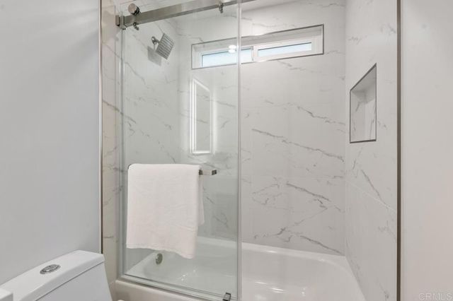 976 Sapphire Street, San Diego, CA 92109