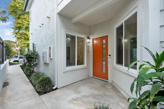 976 Sapphire Street, San Diego, CA 92109