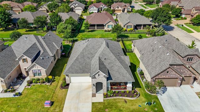 9713 Siltstone Drive, Denton, TX 76207
