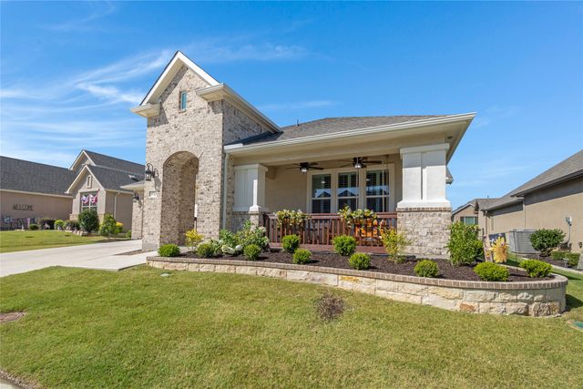 9713 Siltstone Drive, Denton, TX 76207