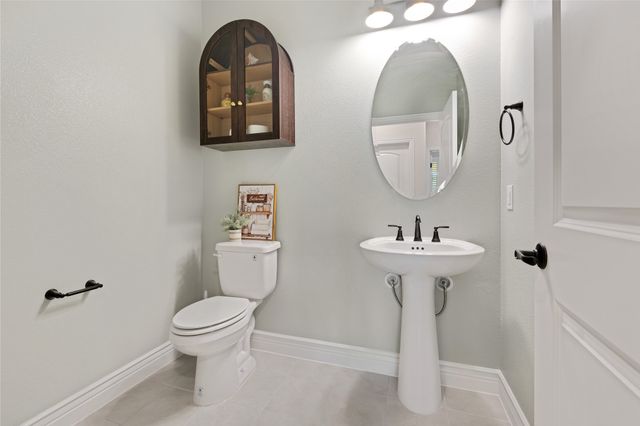 9713 Siltstone Drive, Denton, TX 76207