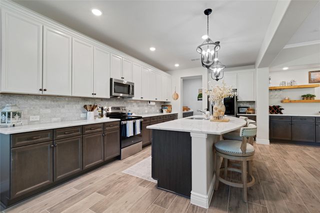 9713 Siltstone Drive, Denton, TX 76207