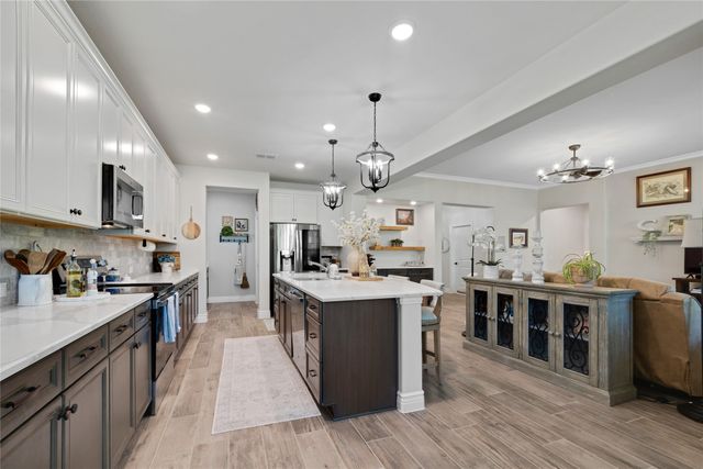 9713 Siltstone Drive, Denton, TX 76207