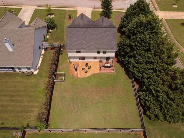 601 Winners Circle, Locust Grove, GA 30248