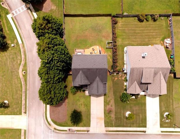 601 Winners Circle, Locust Grove, GA 30248