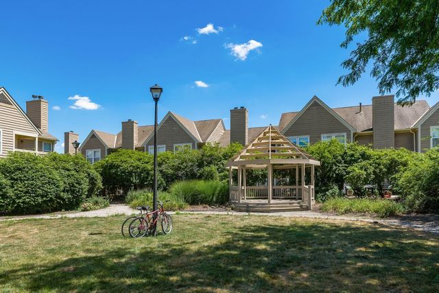 3404 Smileys Corner, Hilliard, OH 43026