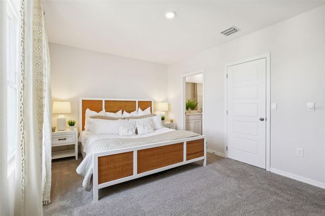 2545 OLYMPIC COURT, Davenport, FL 33837