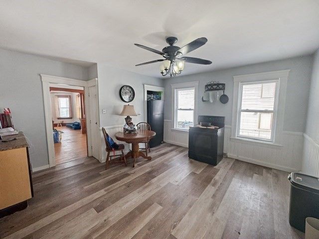 21 Falmouth St, Worcester, MA 01607