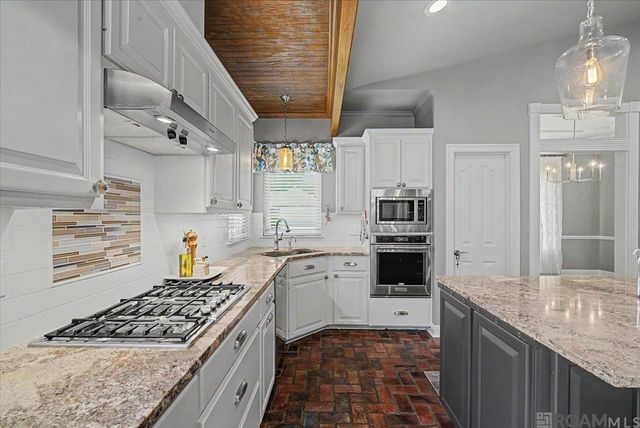 4026 Copperridge Dr, Saint George, LA 70817