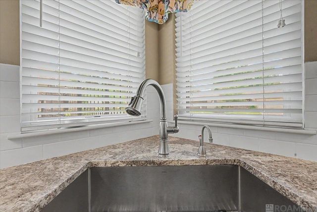 4026 Copperridge Dr, Saint George, LA 70817