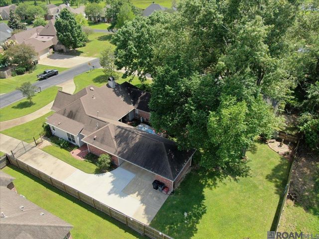 4026 Copperridge Dr, Saint George, LA 70817