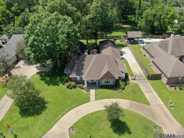 4026 Copperridge Dr, Saint George, LA 70817