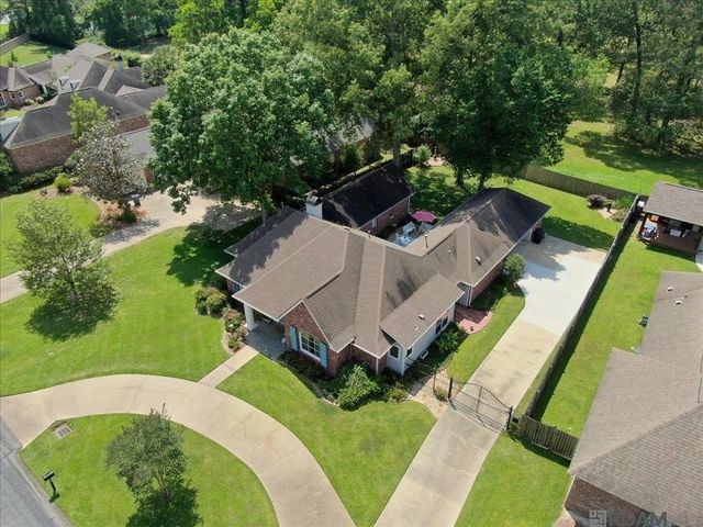4026 Copperridge Dr, Saint George, LA 70817