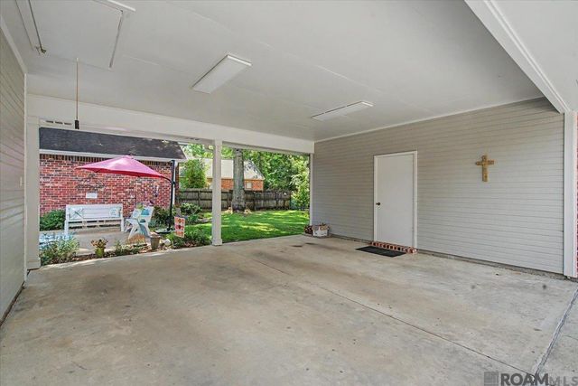 4026 Copperridge Dr, Saint George, LA 70817
