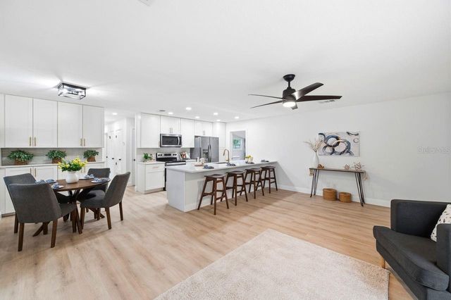 6324 CASE AVENUE, Bradenton, FL 34207