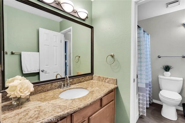 1140 W Blaine Street 201, Riverside, CA 92507