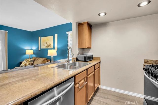 1140 W Blaine Street 201, Riverside, CA 92507