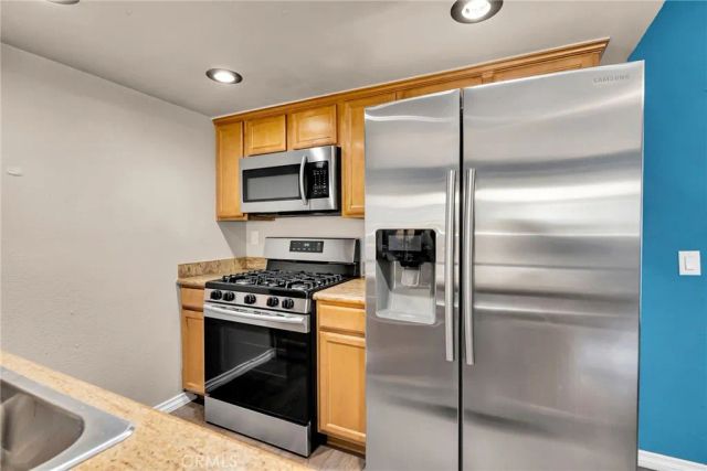 1140 W Blaine Street 201, Riverside, CA 92507