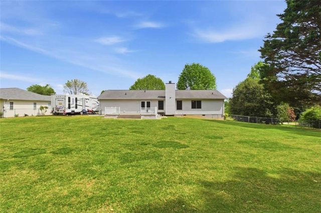 3941 Summit Chase, Gainesville, GA 30506