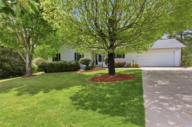 3941 Summit Chase, Gainesville, GA 30506