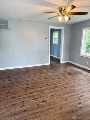 96 Devonshire Avenue, Dayton, OH 45417