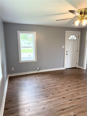 96 Devonshire Avenue, Dayton, OH 45417