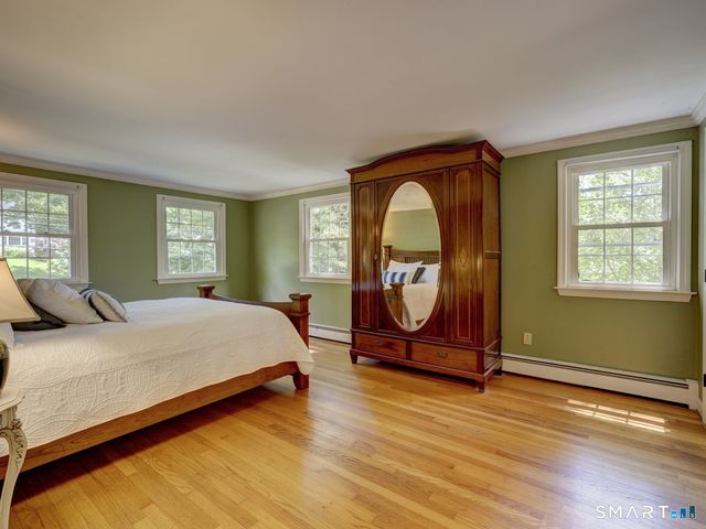 39 Woodhaven Road, Glastonbury, CT 06033