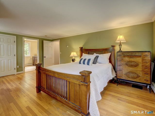 39 Woodhaven Road, Glastonbury, CT 06033