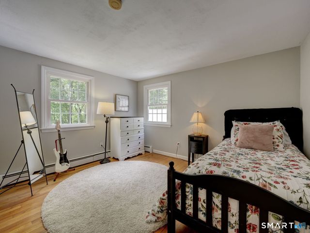 39 Woodhaven Road, Glastonbury, CT 06033