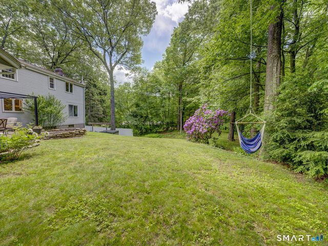 39 Woodhaven Road, Glastonbury, CT 06033