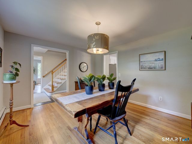 39 Woodhaven Road, Glastonbury, CT 06033