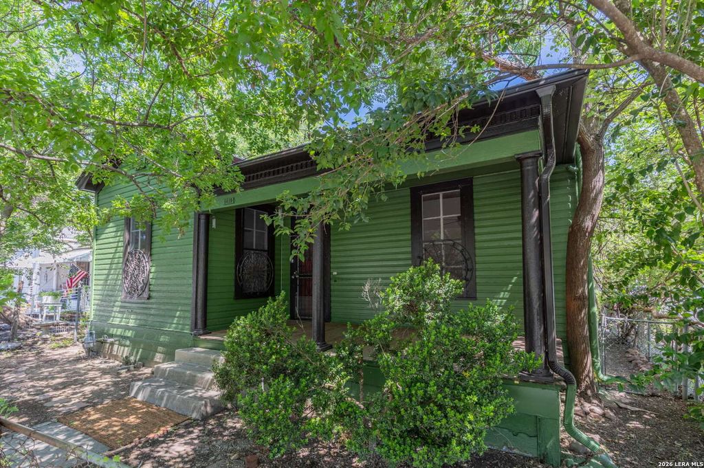 1419 WYOMING ST, San Antonio, TX 78203
