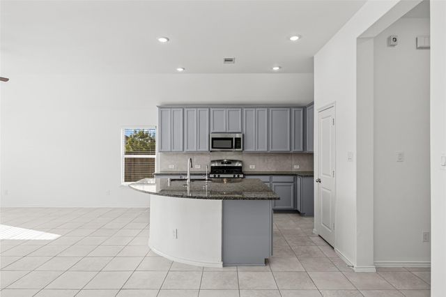 1810 Winston Store Loop, Richmond, TX 77469