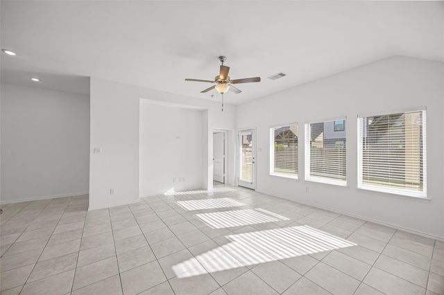 1810 Winston Store Loop, Richmond, TX 77469