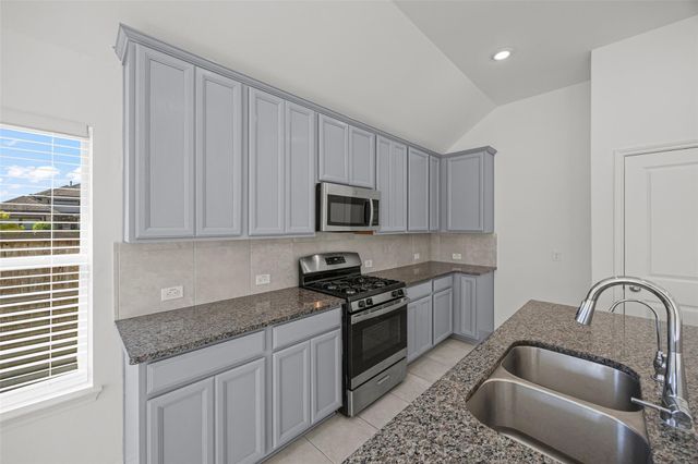 1810 Winston Store Loop, Richmond, TX 77469