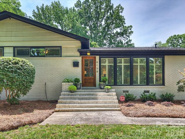 6139 Candlewood Drive, Charlotte, NC 28210