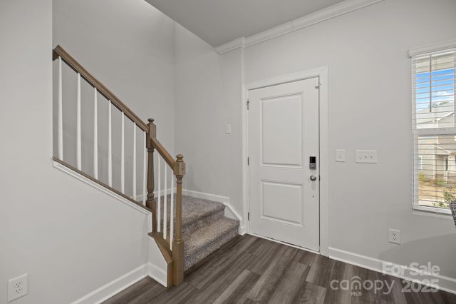 11040 Broadbent Court, Charlotte, NC 28278